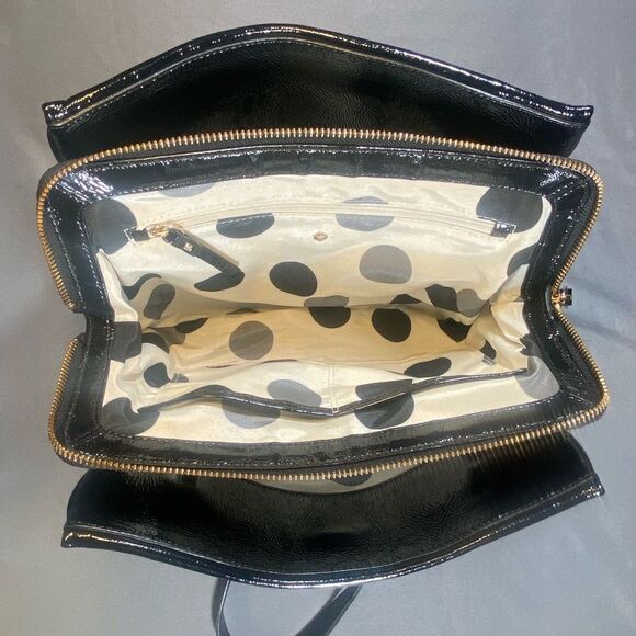 Kate Spade Black Patent Leather Tote with Gold Chain for any occasion - Picture 13 of 16